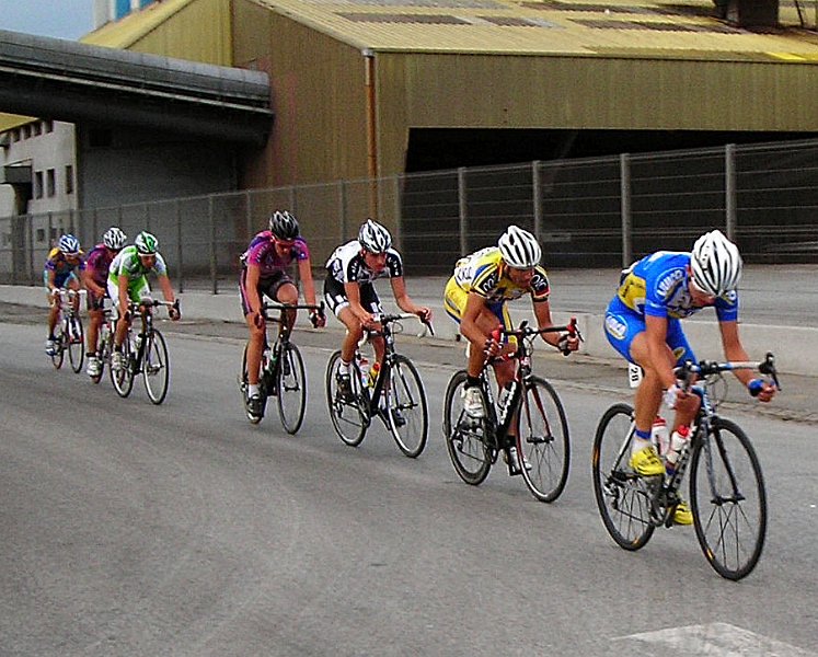 2011-08-05 37 GP Lorient Elite Bourlot n28 Futur vainqueur organise la chasse.JPG